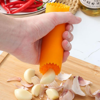 4Pcs Garlic Peeler Skin Remover Roller Keeper,Easy Quick to Peeled Garlic Cloves with Silicone Tube Roller Garlic Peeling Kitchen Tool(Red -2PCS/ Orange -2PCS)