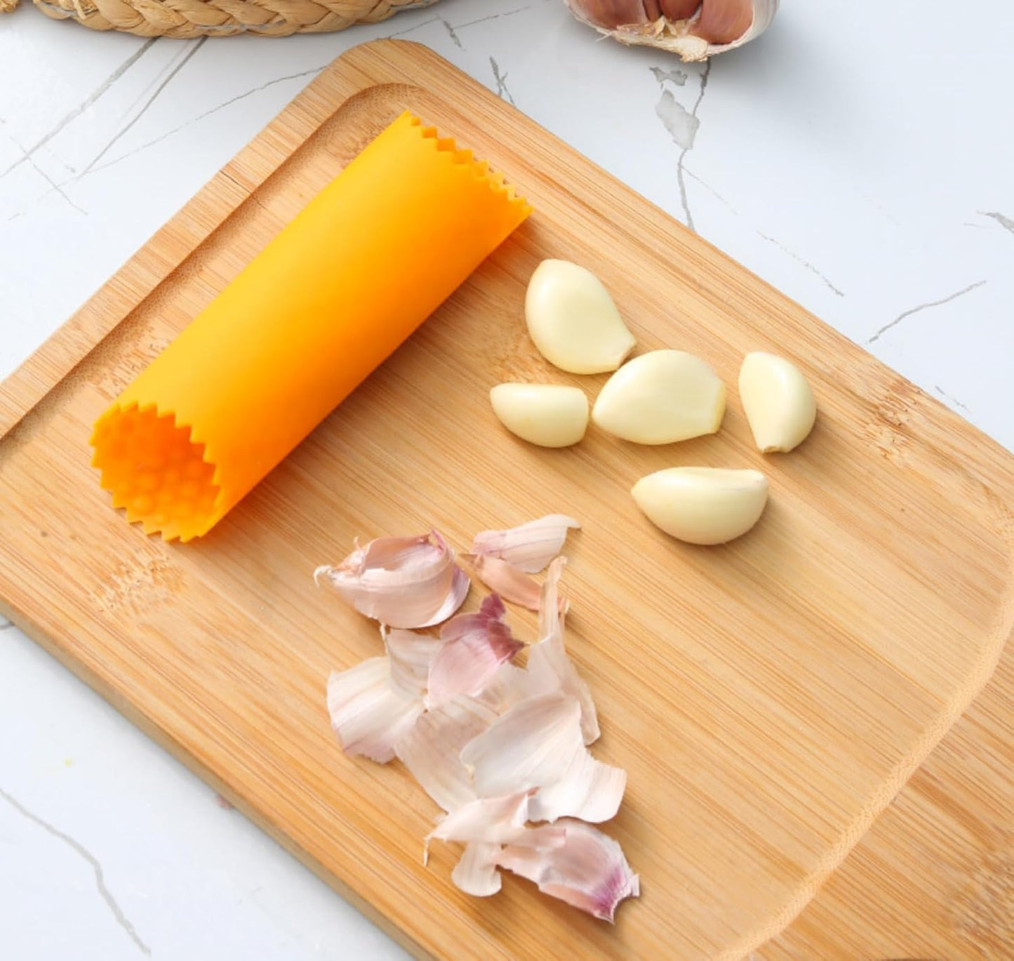 4Pcs Garlic Peeler Skin Remover Roller Keeper,Easy Quick to Peeled Garlic Cloves with Silicone Tube Roller Garlic Peeling Kitchen Tool(Red -2PCS/ Orange -2PCS)