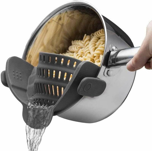Clip On Strainer Silicone for All Pots and Pans, Pasta Strainer Clip on Food Strainer for Meat Vegetables Fruit Silicone Kitchen Colander (Grey)