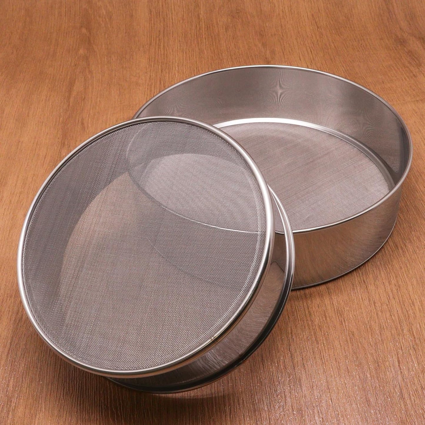 Flour Sifter for Baking 2 Pack, Round Flour Sifter Stainless Steel 6 Inch 60 Mesh and 8 Inch 40 Mesh Sieve Fine Meshs Flours Sieve Set for Baking Cake Bread Pastries