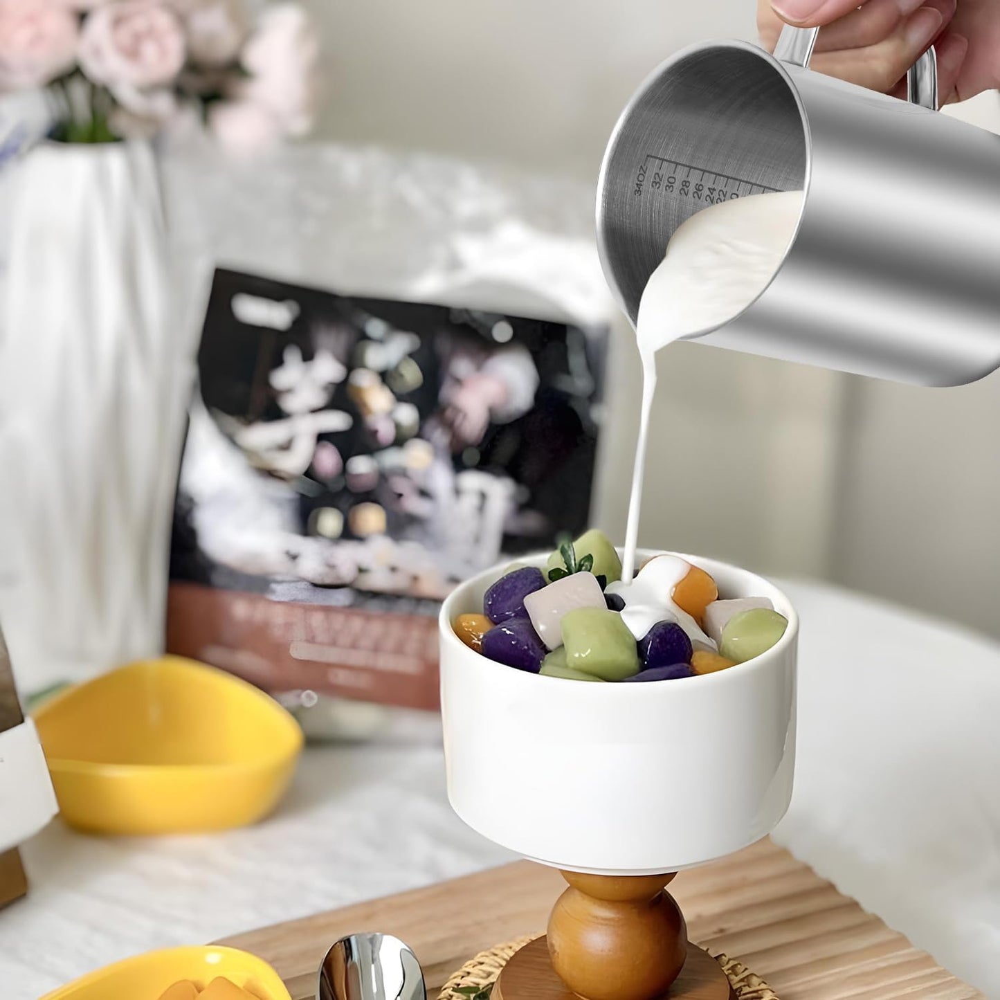 Stainless Steel Measuring Cup, Metal Measuring Cup with Handle, 20oz / 600ml / 2.4 Cups