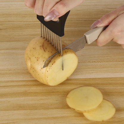 3 Pcs Onion Slicer Holder, All purpose Food Slicer Assistant Tool for Cucumber, Tomato, Potato, Egg, Avocados, Fruit Lemon and Meat