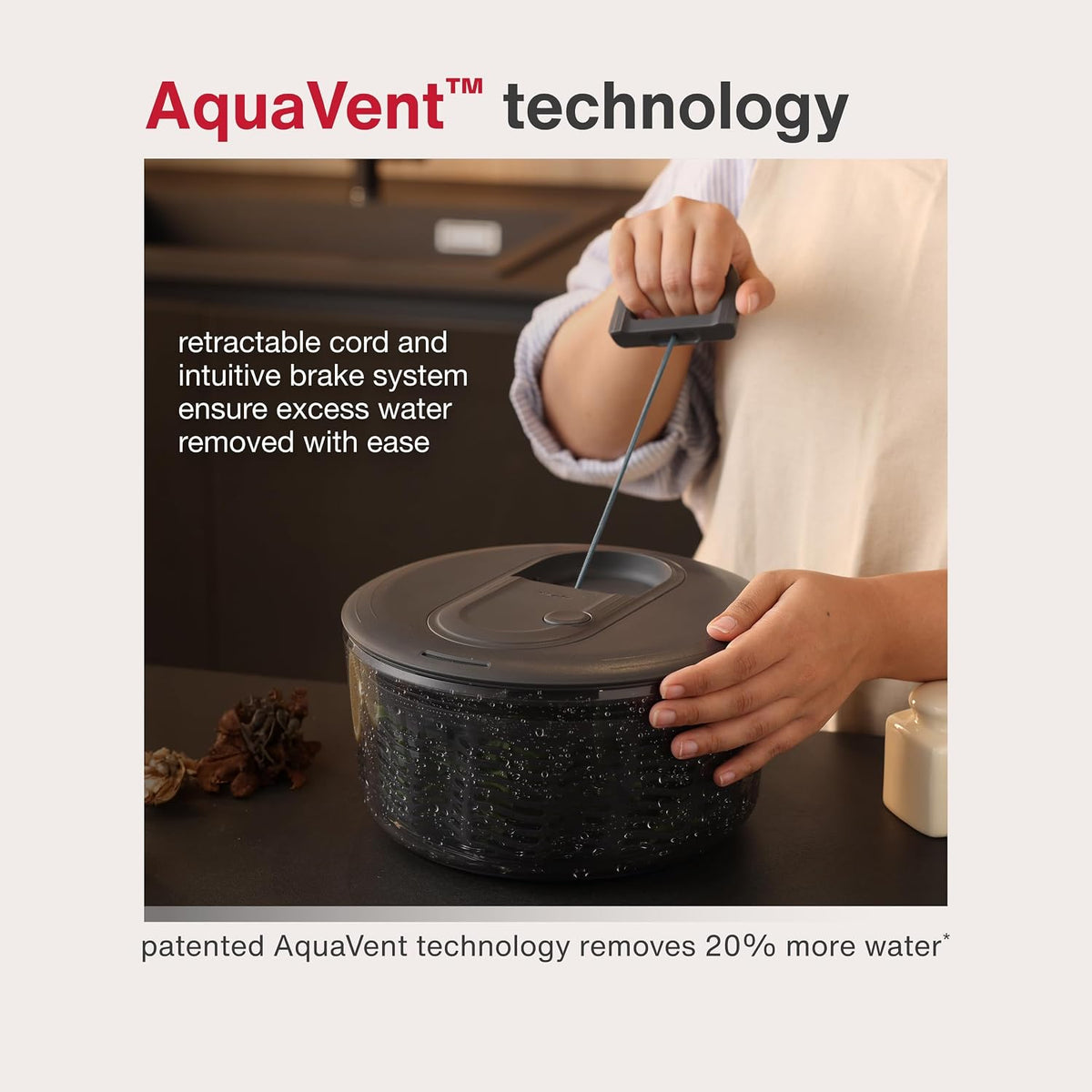Easy Spin 2 AquaVent Large Salad Spinner - Salad Spinner with Pull Cord - Salad Bowl for 4 to 6 Servings - Manual Vegetable and Fruit Dryer - Vegetable Spinner with Brake - Green, Large