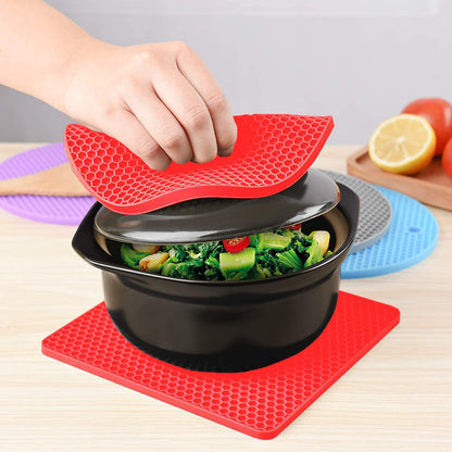 Silicone Trivet Pot Mat, Silicone Pot Holders for Hot Pan and Pot Pads. Heat Resistant Counter Mats for Tables Placemats,Countertops, Spoon Rest and Large Coasters,4 Pack Gray(2 Squared + 2 Round)