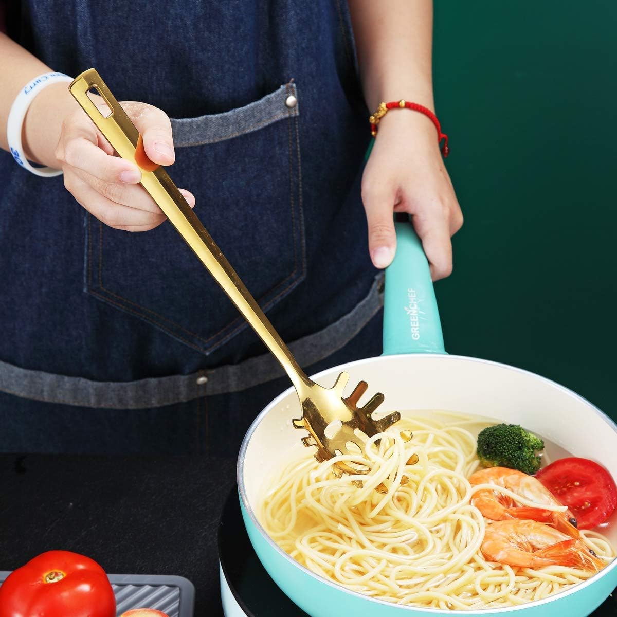 Gold Whisk, Whisk For Cooking With Titanium Gold Plating, Stainless Steel Balloon Whisk, Sturdy Kitchen Wire Whisk Set for Cooking, Baking, Blending, Beating, Dishwasher Safe, Easy to Clean
