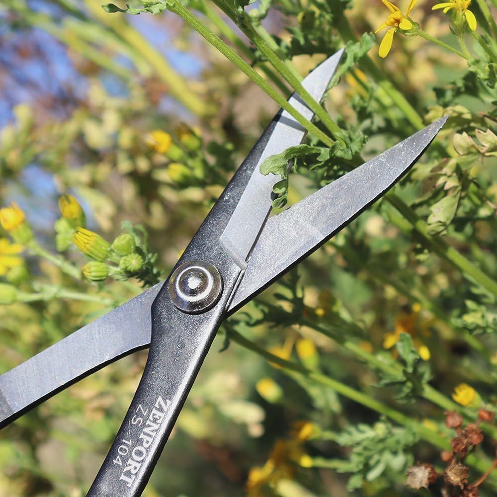 ZS104 Deluxe Scissors, 8 inches long, Horticulture & Craft Scissors with Durable Carbon Steel Blades, Precision Cutting of Plants, Garden, Fruit, and Craft Materials