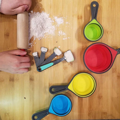 Collapsible Measuring Cups and Spoons, Portable Measuring Cup，Food Grade Silicone for Liquid & Dry Measuring, 8 Piece Kitchen Measuring Tool