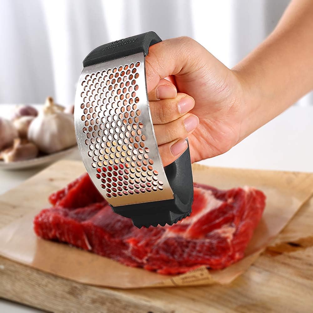 Garlic Press Rocker, Stainless Steel Garlic Mincer Crusher Professional Kitchen Gadgets Garlic Chopper with Ergonomic Handle, Silicone Garlic Peeler