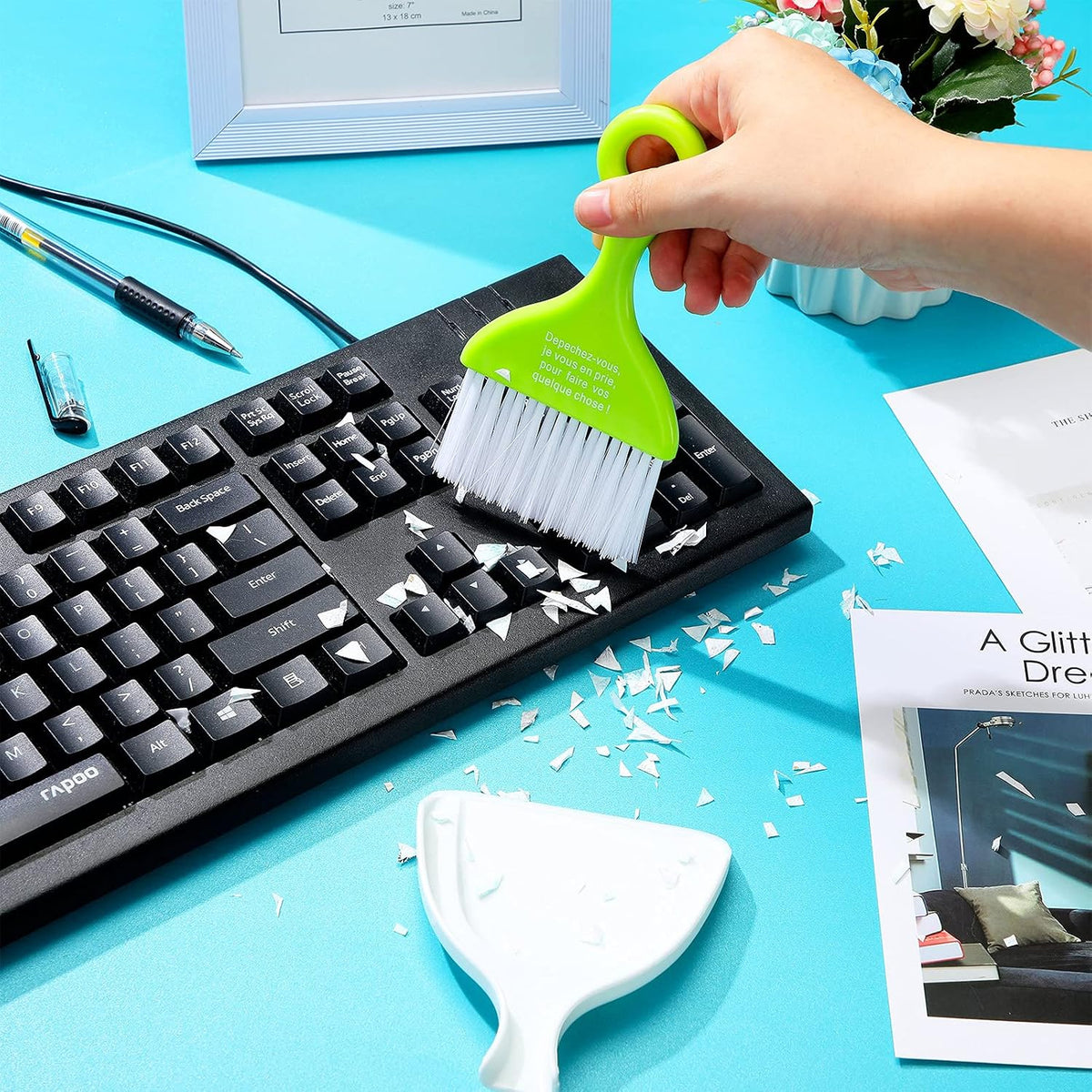 3 Pcs Mini Dustpan Brush Set Small Broom for Desk Keyboard Kitchen