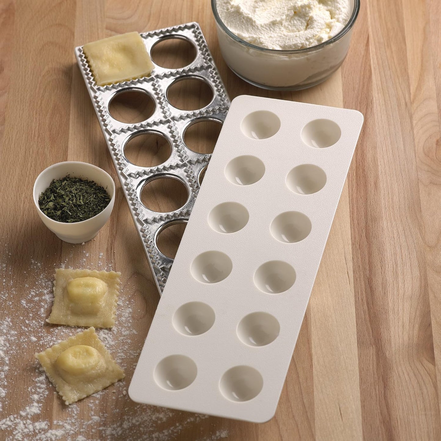 Fox Run 57670 Ravioli Cutter Stamps, Round & Square, Set of 2 , 2.75 x 4.75 x 5.75 inches | Make Square Or Round Raviolis At Home | Aluminum Ravioli Cutter With Wooden Handles | Cute Ravioli Maker Set | Pasta Tools