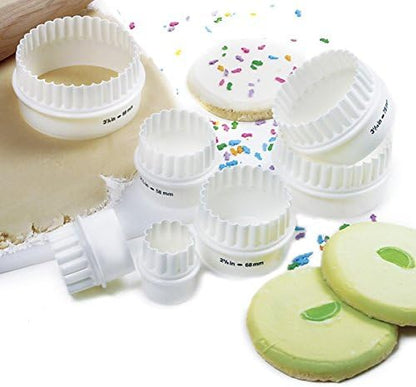 Deluxe 7-Piece Cutter Set, White
