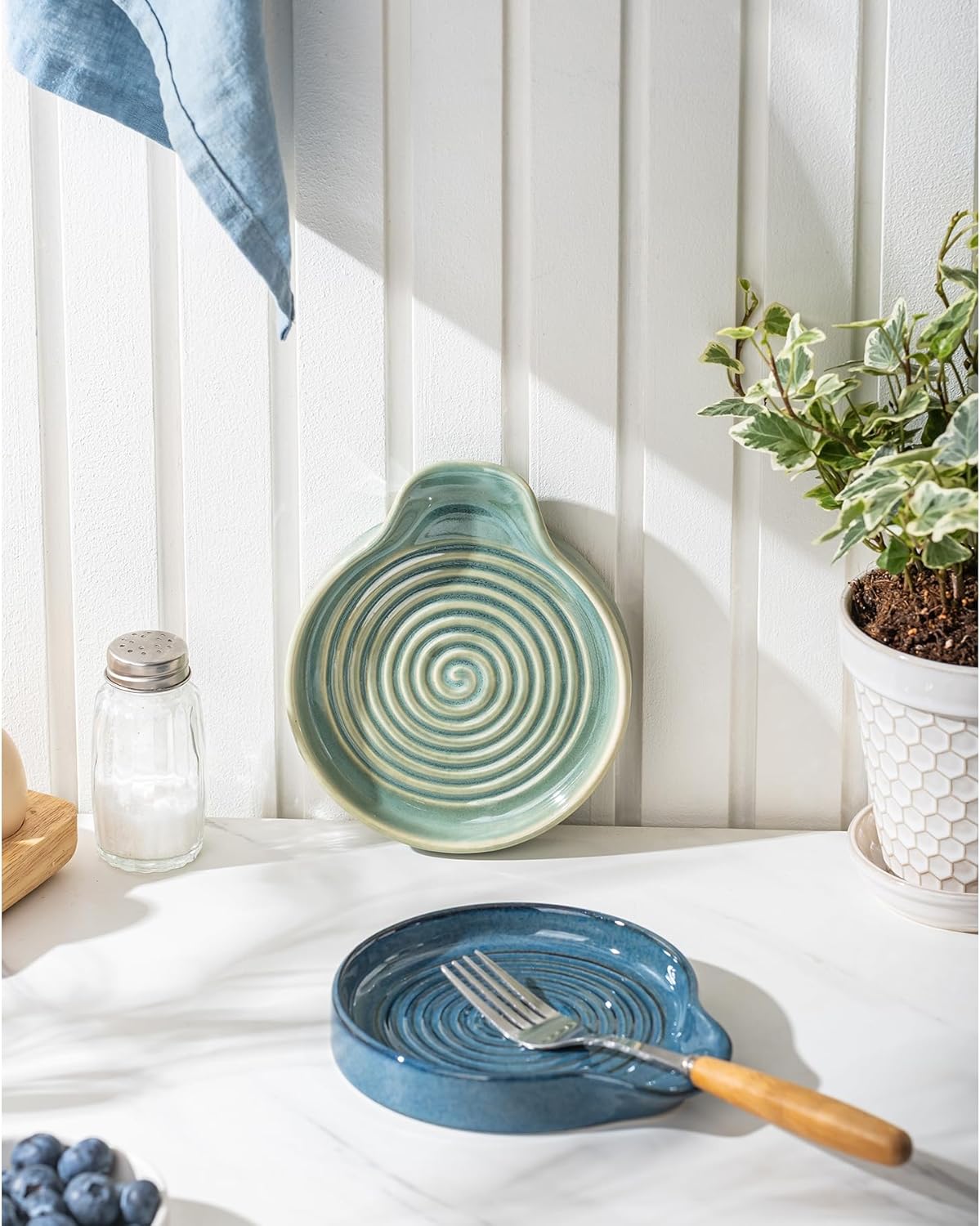 Ceramic Spoon Rest, 7.48 Inches Spoon Holder for Kitchen Counter, Kitchen Accessories, Dishwasher Safe, White