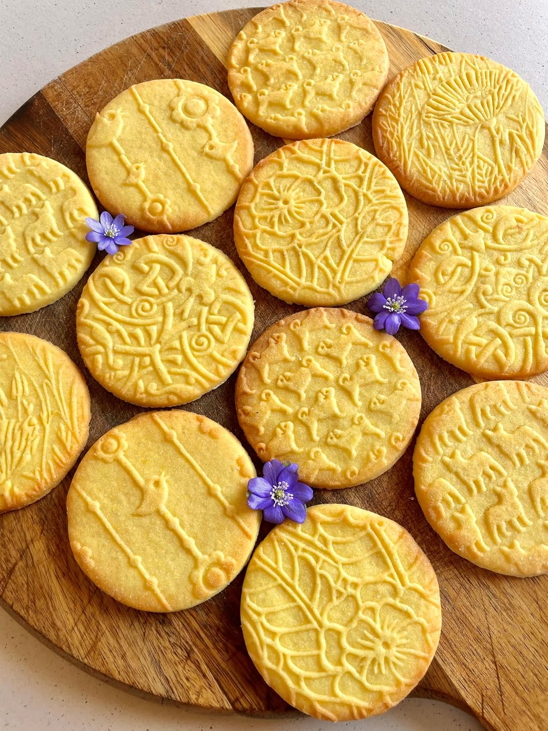 FLORAL WREATH Embossing Rolling Pin with Flowers Pattern. Dough and Clay Roller for Embossed Cookies and Pottery. Cookie and Ceramic Stamp. Backing Gifts for Women
