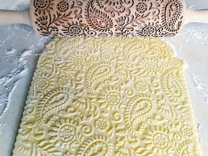 FLORAL WREATH Embossing Rolling Pin with Flowers Pattern. Dough and Clay Roller for Embossed Cookies and Pottery. Cookie and Ceramic Stamp. Backing Gifts for Women
