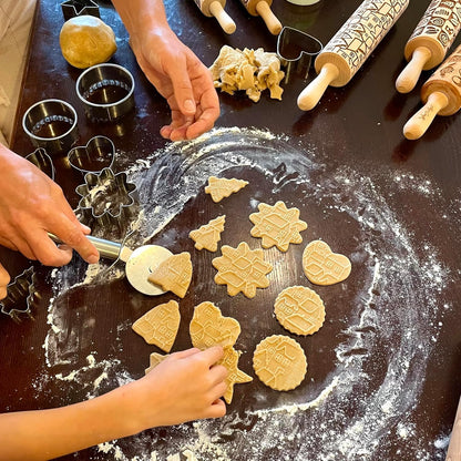 FLORAL WREATH Embossing Rolling Pin with Flowers Pattern. Dough and Clay Roller for Embossed Cookies and Pottery. Cookie and Ceramic Stamp. Backing Gifts for Women