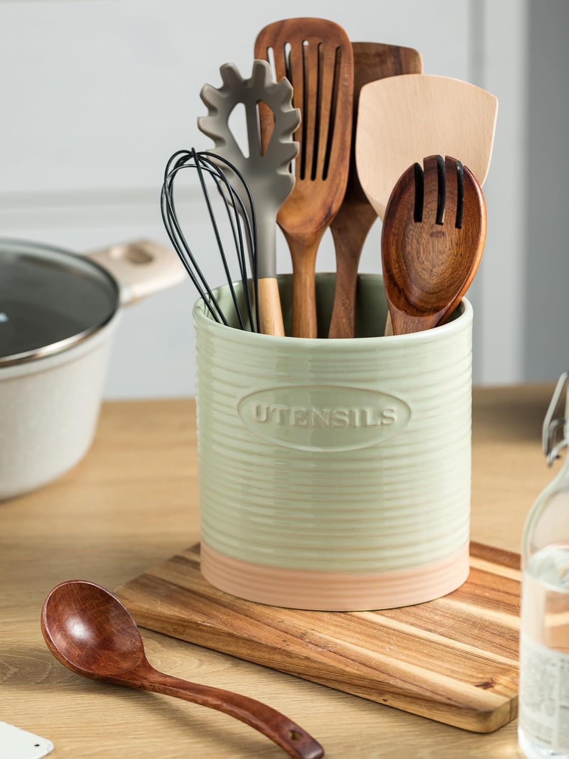 Kitchen Utensil Holder, Ceramic Utensil Holder for Kitchen Counter | 6.7" Large Cooking Utensil Crock for Spatulas,Spoons, Farmhouse Utensil Organizer Storage, Oval Opening, Two-Tone, Green