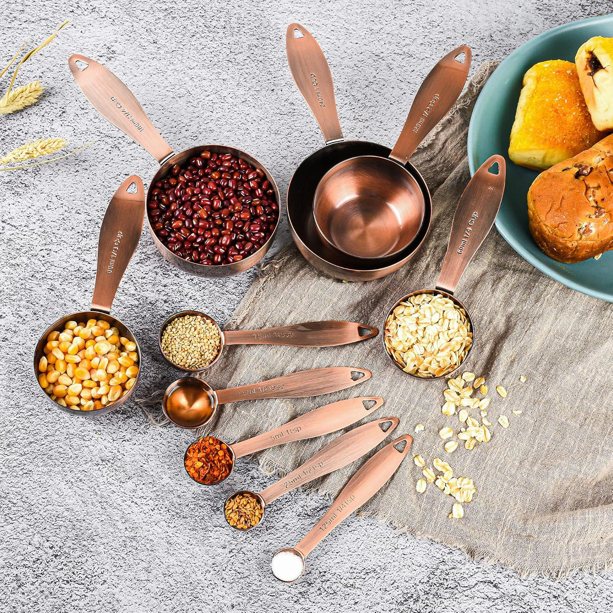 Copper measuring cups and spoons set,Includes Stainless Steel 5 Measuring Cups and 5 Measuring Spoons and Measure Ingredient Leveler and Rings（copper）