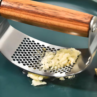 Garlic Press Rocker Stainless Steel Ginger Crusher, Garlic Mincer and Squeezer Kitchen Gadget with Ergonomic handle, Silicone Tube Garlic Peeler, Scraper and Cleaning Brush Tool Set