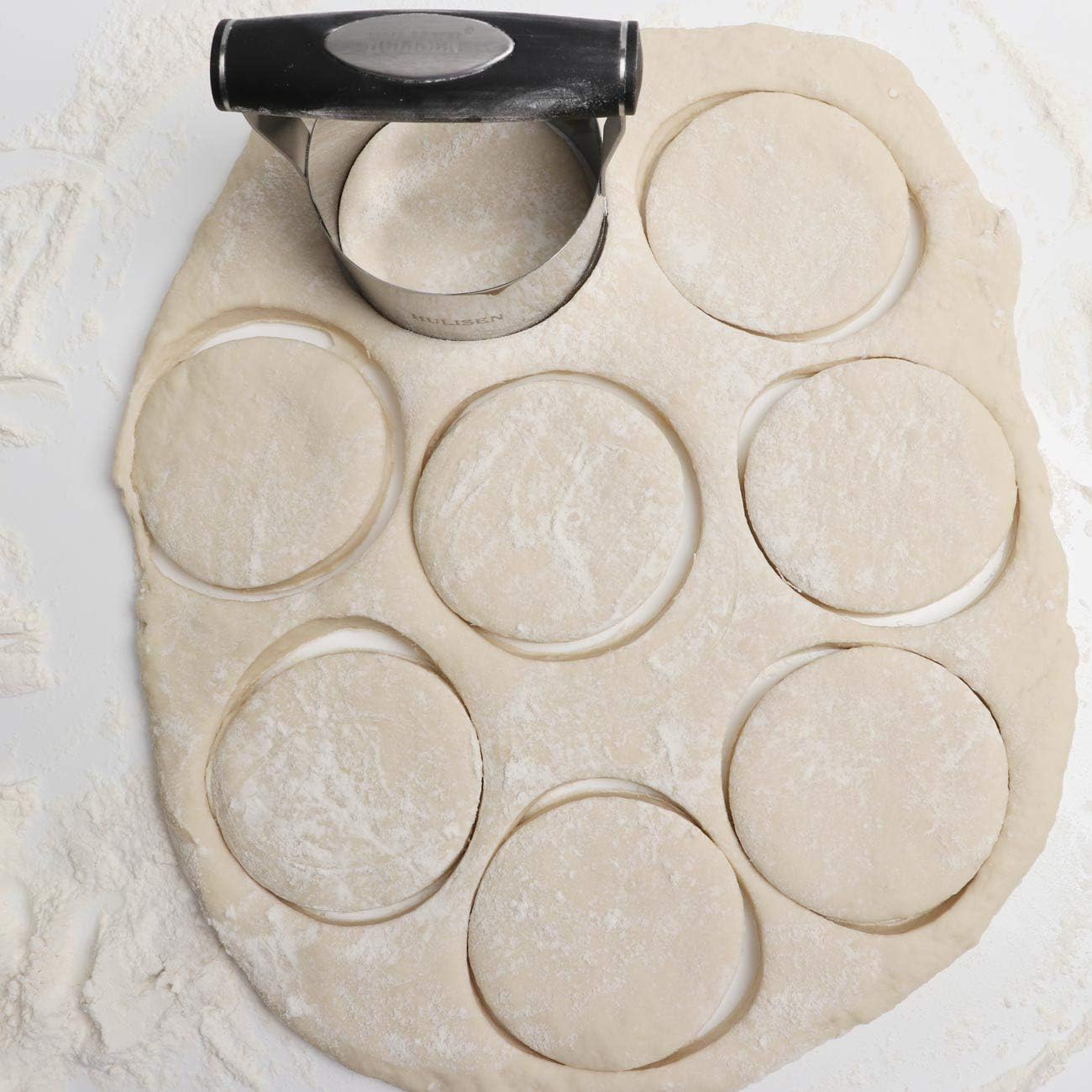 3.5 in Donut Cutter & Biscuit Cutter Set with hole, Stainless Steel | Set of 2, Ergonomic Rubber Handle, Dishwasher Safe, Baking Beginner Friendly, Gift-Ready Packaging