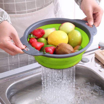 Collapsible Colander and Strainer Set of 4, 2 PC 4 Quart(1 gal) and 2 PC 2 Quart(0.5 gal), Food-grade Sturdy Plastic Base - Round Space-save Silicone Kitchen Foldable Strainer for Pasta, Veggies