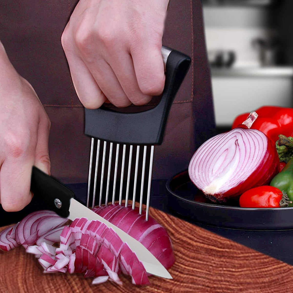 Onion Holder & Food Slicer Cutter Tool – Stainless Steel Vegetable & Fruit Slicing Assistant for Easy, Safe Cutting (Black)