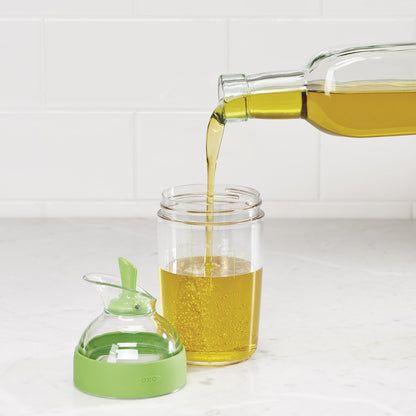 Good Grips Little Salad Dressing Shaker - Black, Small