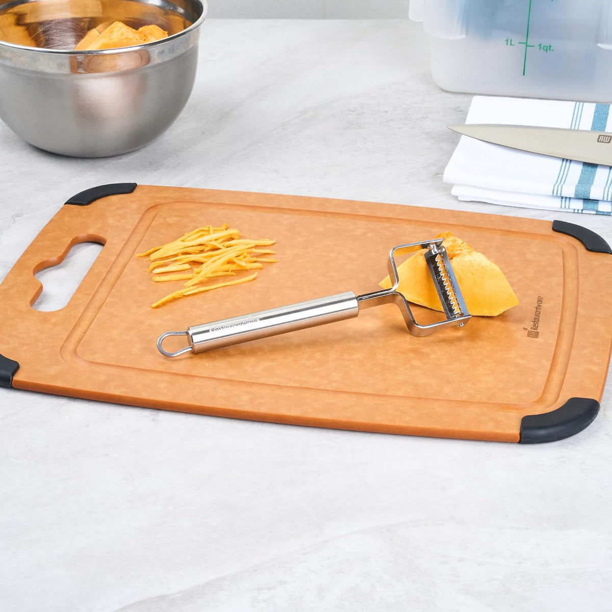 Stainless Steel Julienne Vegetable Peeler - German Standard Kitchen Peeler Dishwasher Safe, Sharp Blades, Ergonomic Handle - Potato Peeler for Potato, Apple, Cucumber