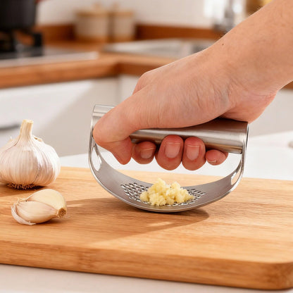 Stainless Steel Garlic Press Rocker Tool, Upgrade Manual Garlic Roller Crusher with Plastic Peeler & Silicone Cleaning Brush, Portable Ginger Mincer and Easy-Clean Chopper Kitchen Gadget