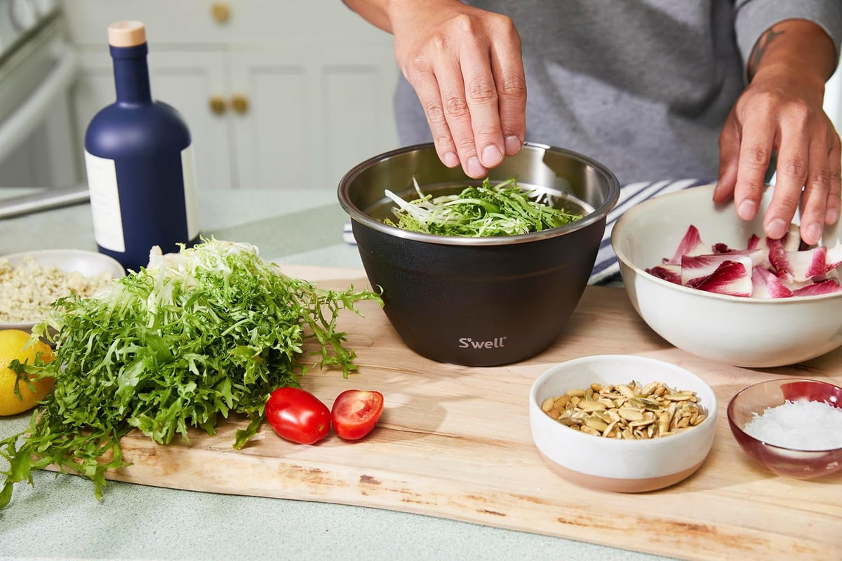 Stainless Steel 64oz Salad Bowl Kit, Pink Topaz Color, Comes with 2oz Mini Canister and Removable Tray for Organization, Leakproof and Dishwasher Safe