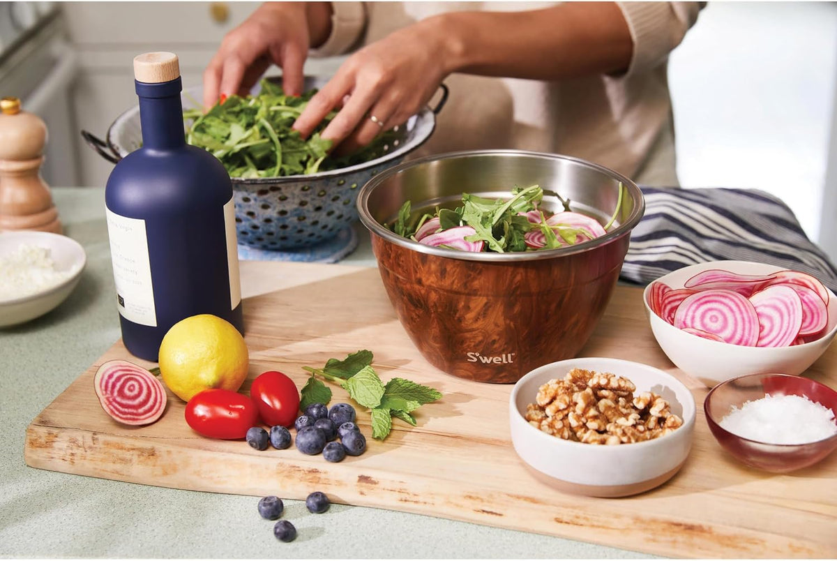 Stainless Steel 64oz Salad Bowl Kit, Pink Topaz Color, Comes with 2oz Mini Canister and Removable Tray for Organization, Leakproof and Dishwasher Safe