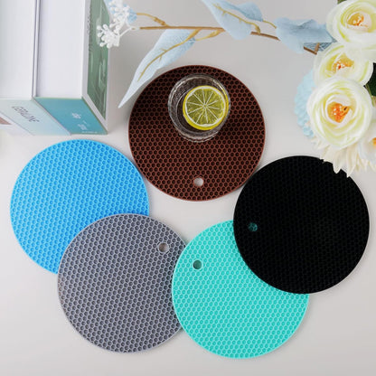 5 Pack Extra Thick Silicone Trivets Heat Resistant Pot Holder and Oven Mitts,Trivets for Hot Dishes,Nonslip Insulation Honeycomb Rubber Hot Pads for Countertop,Multi-Purpose & Flexible Mats,BK