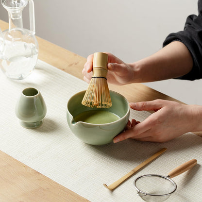 Matcha Whisk Set, Matcha Set with Ceramic Matcha Bowl, Bamboo Whisk & Holder, Sifter, Tea Scoop (Black Gold)