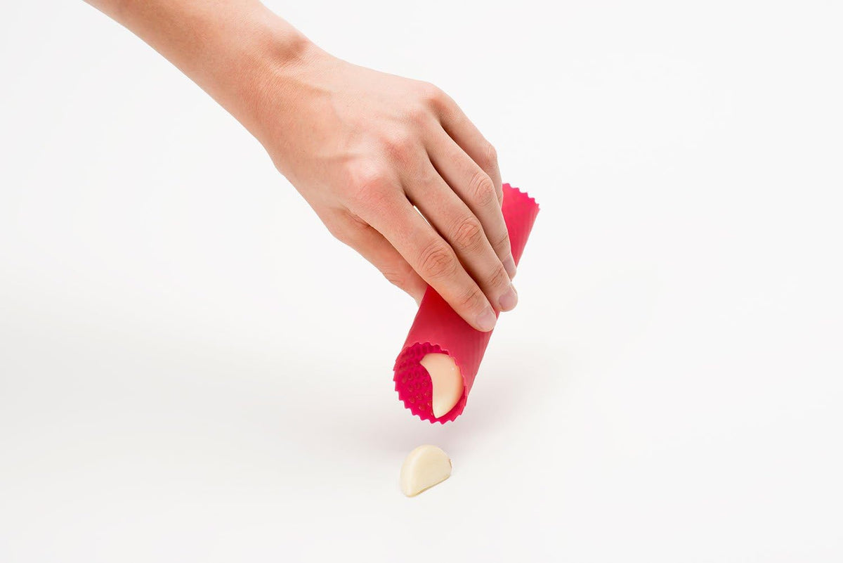 Garlic Peeler - Silicone Garlic Peeler Tube Roller for Easy Garlic Skin Removal - Dishwasher Safe - Perfect for Gift & Essential Kitchen Gadgets - Red