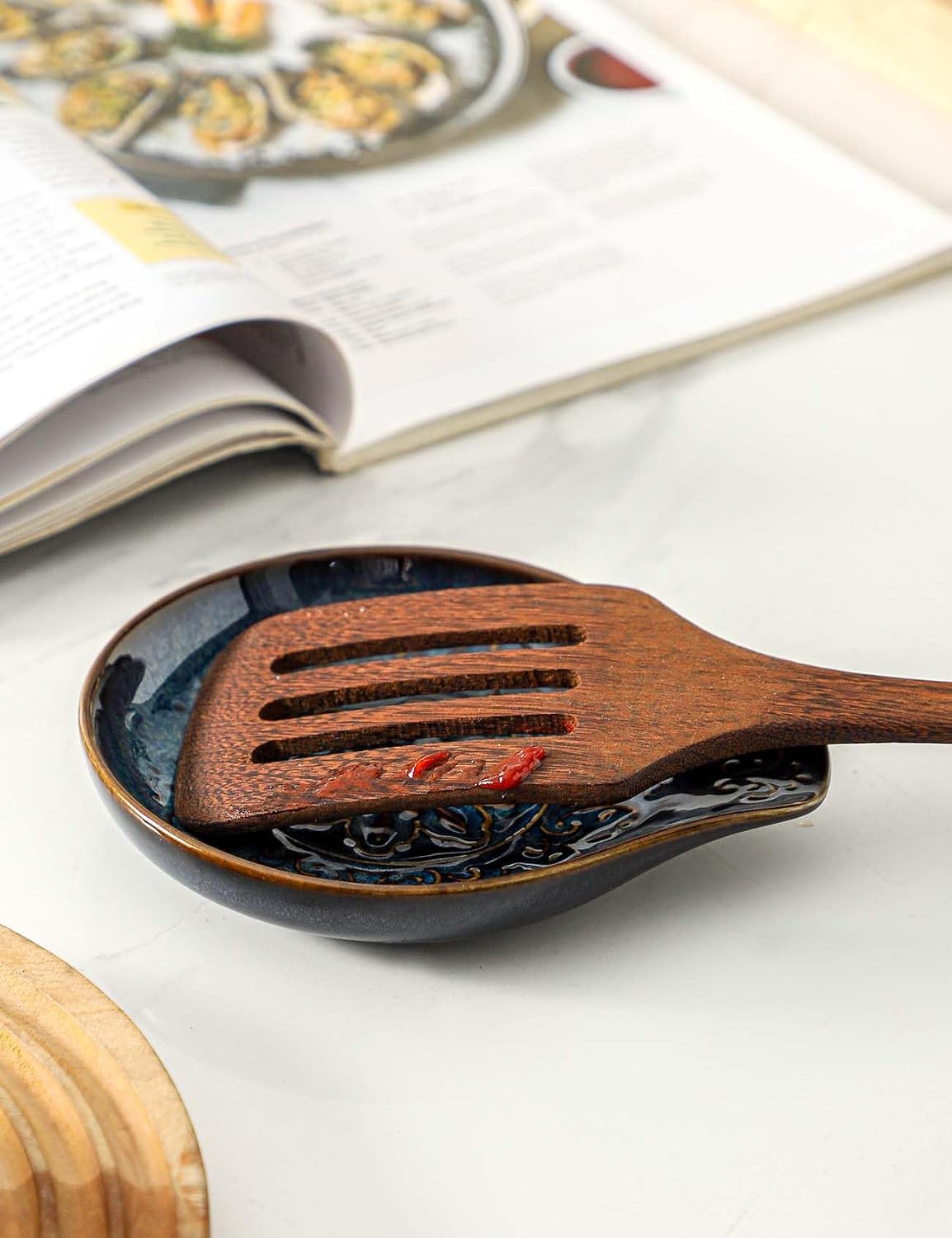 Spoon Rest for Stove Top, Ceramic Cooking Spoon Holder for Kitchen Counter, Farmhouse Cooking Utensil Holder for Spoons, Ladles, Spatula, Glazed Blue