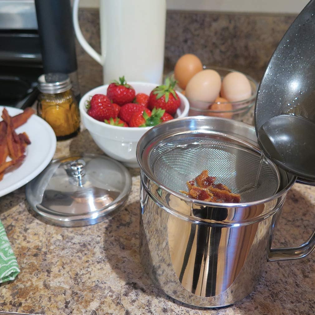Cooking Oil Storage Can-Bacon Grease Keeper-Stainless Mesh Strainer-Easy Grip Handle-Large 5 Cup Fat Storage