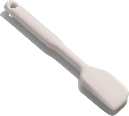 Good Grips Silicone Everyday Spatula - Oat