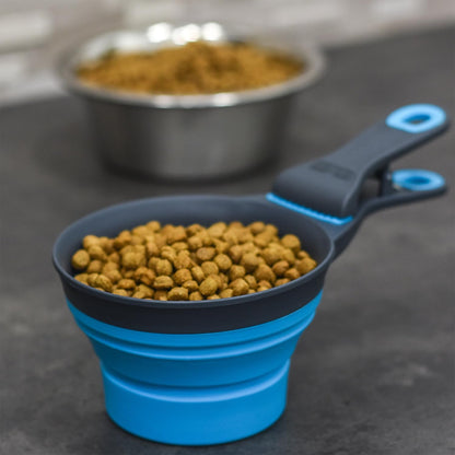 Popware for Pets Collapsible Klip Scoop, 3-in-1 Pet Food Scoop, Measuring Cup and Bag Clip, 1/2 Cup Capacity, Pink