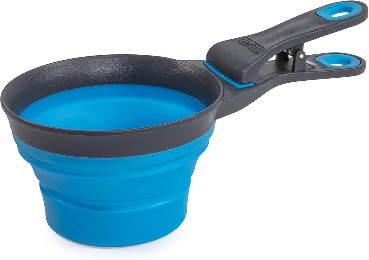 Popware for Pets Collapsible Klip Scoop, 3-in-1 Pet Food Scoop, Measuring Cup and Bag Clip, 1/2 Cup Capacity, Pink