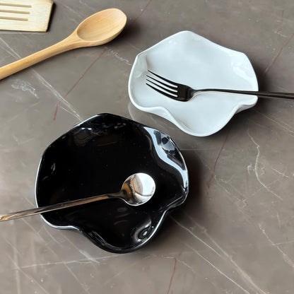 Spoon Rest for Stove Top, 5.3 Inch Ceramic Spoon Holder for Kitchen Counter, Coffee Ladle Holder, Utensil Rest for Cooking, Housewarming Gifts (Black)