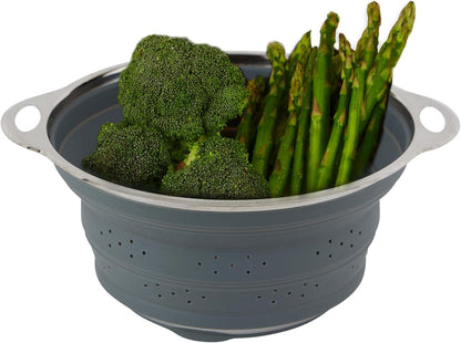 Collapsible Silicone & Stainless Steel Colander, Multipurpose Kitchen Steamer Strainer, Heat Safe Up to 445°F (230°C) Collapses Flat for Compact Storage, 9.5-Inches Diameter