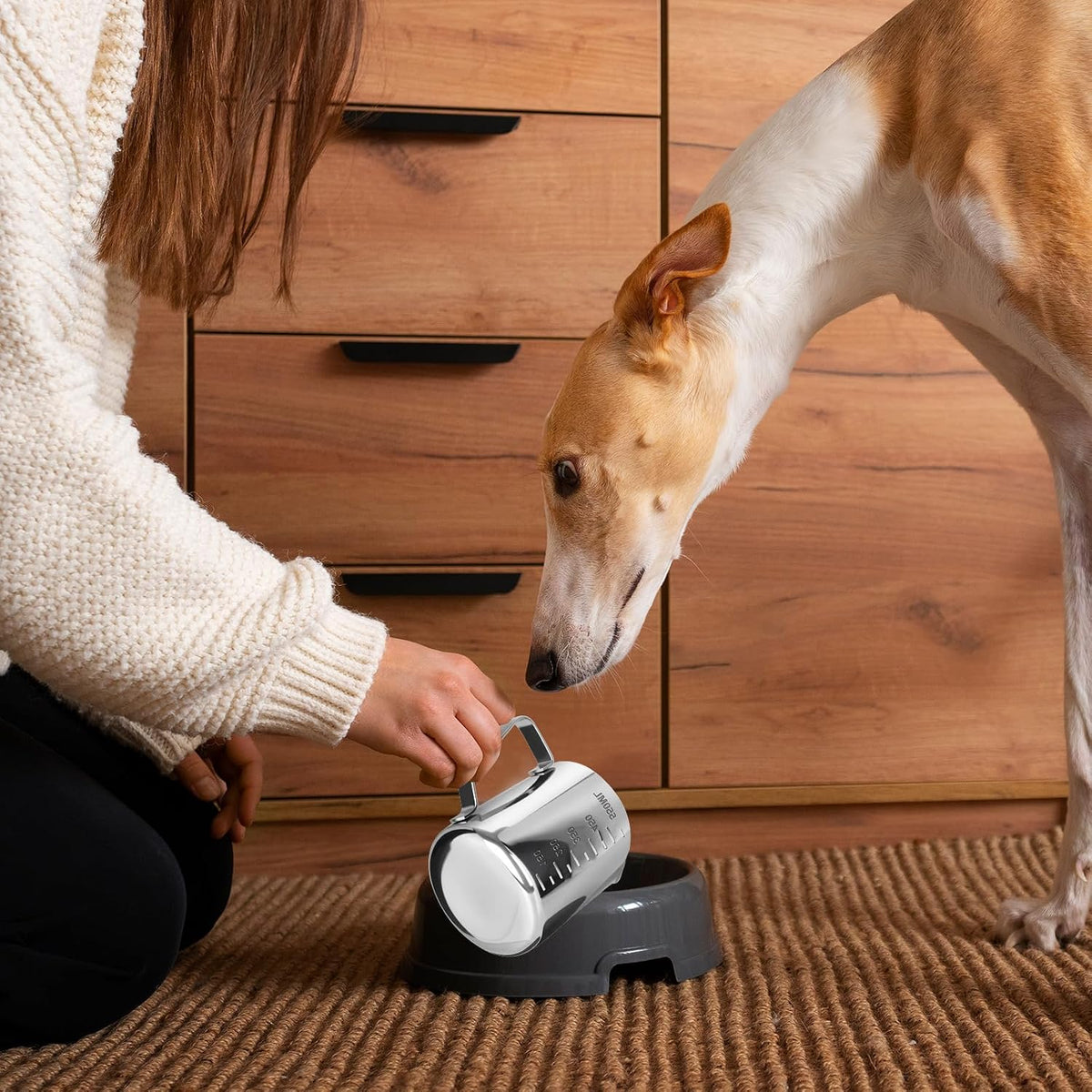 2.5 Cup Dog Food Scoop Stainless Steel Dog Food Measuring Cups Pet Food Scoop with Precision Scale for Dogs Cats
