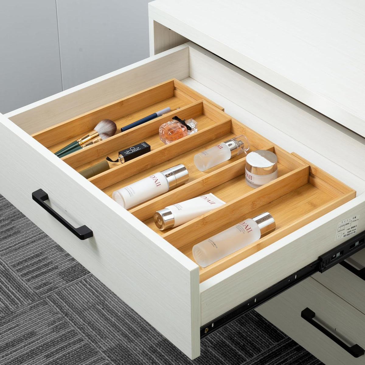 Bamboo Expandable Kitchen Drawer Organizer Silverware Utensil Tray | Cutlery Holder, Drawers Divider for Large Utensils, Flatware, Knives, Spatulas in Kitchen, Office, Adjustable 3-5 Slots