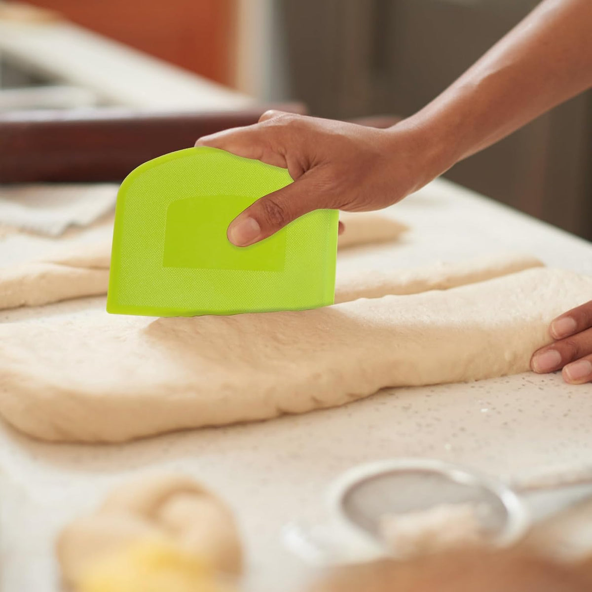 Dough Scraper 4 PCs PE Plastic Bench Scraper Flexible Bowl Scraper