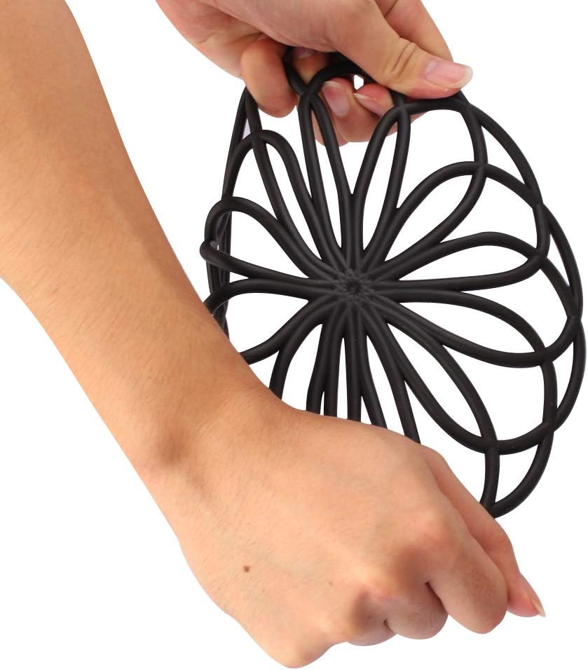 Silicone Trivet Mat - Kitchen Hot Pads for Pots & Dish - Insulated Teapot Trivet - Flexible, Durable, Non-Slip Large Coasters 3 Set Black