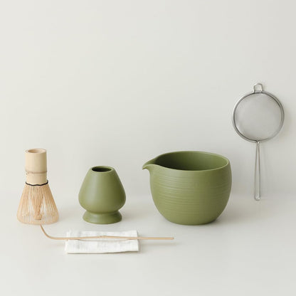 Matcha Whisk Set, Ceramic Matcha Bowl & Whisk Holder, Bamboo Accessory, Modern Design (Matte Crème, Pouring Spout) (Matte Crème)