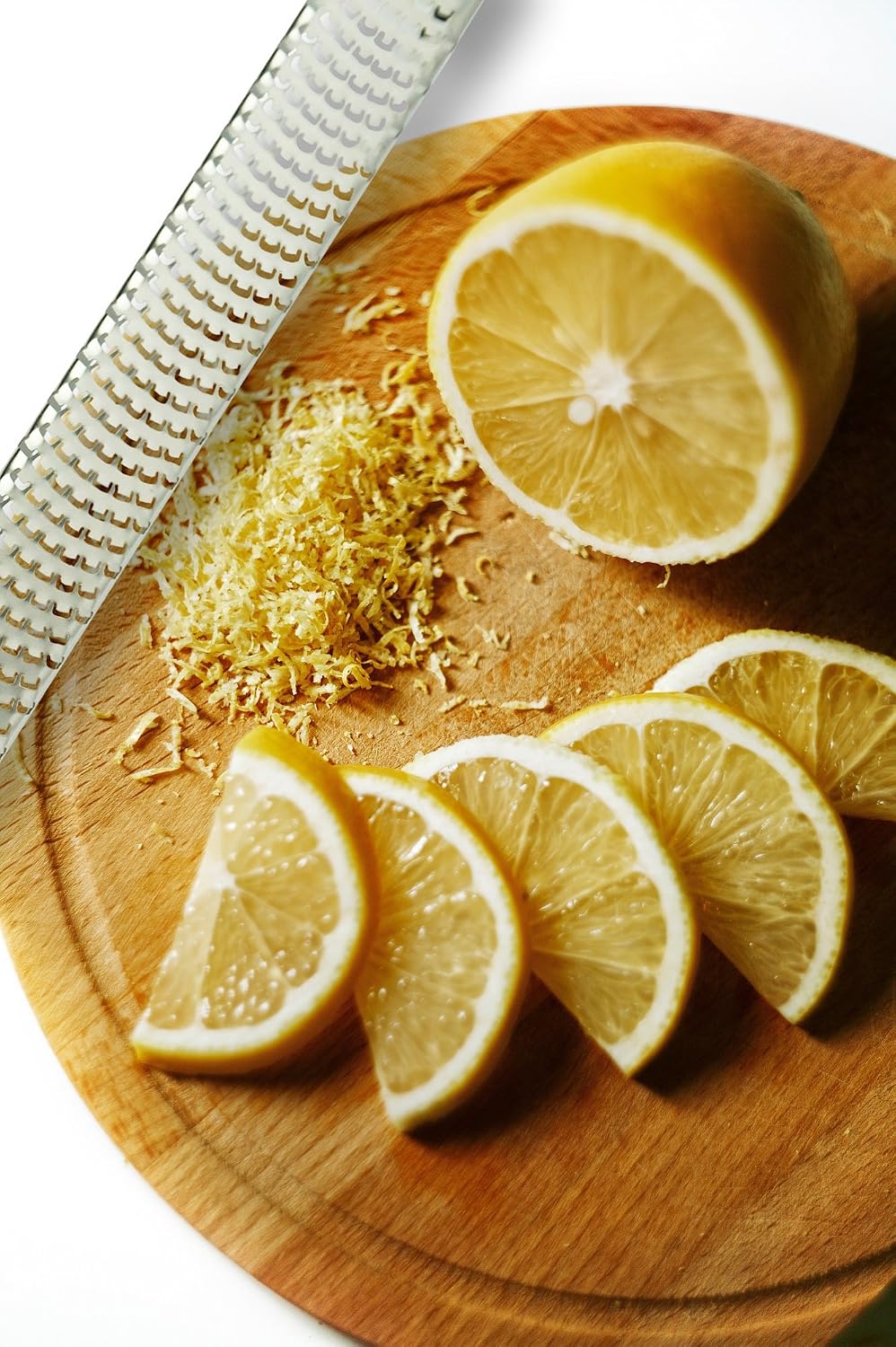 Citrus Lemon Zester & Cheese Grater - Parmesan Cheese, Lemon, Ginger, Garlic, Nutmeg, Vegetables, Fruits - Very sharp Stainless Steel Blade Protective Cover, Dishwasher Safe
