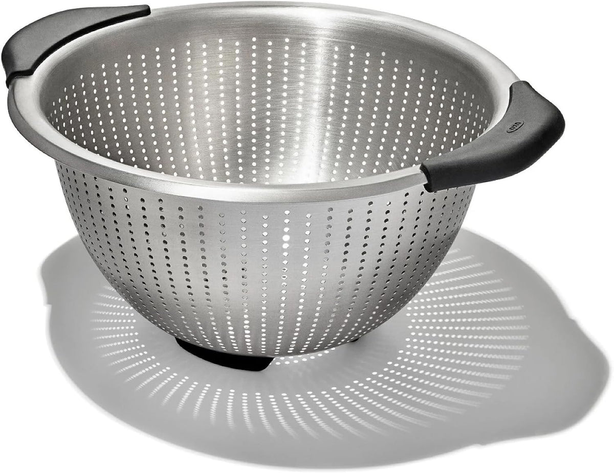 Good Grips Strainer - 5 Qt Capacity, Stainless Steel