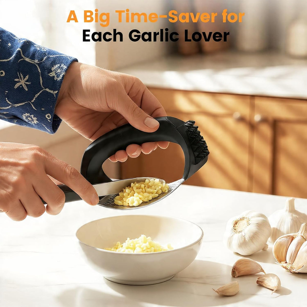 Garlic Press Rocker – Stainless Steel Garlic Mincer and Crusher with Ergonomic Handle – Easy to Use, Clean & Store – Perfect Kitchen Gadget for Cooking Lovers