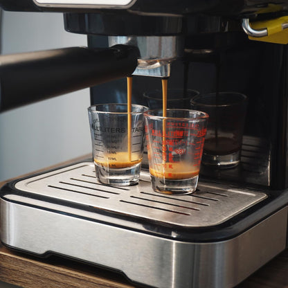 Shot Glasses Measuring cup Espresso Shot Glass Liquid Heavy Wine 26-Incremental Measurement 1oz, 6 Tsp, 2 Tbs, 30ml (red)