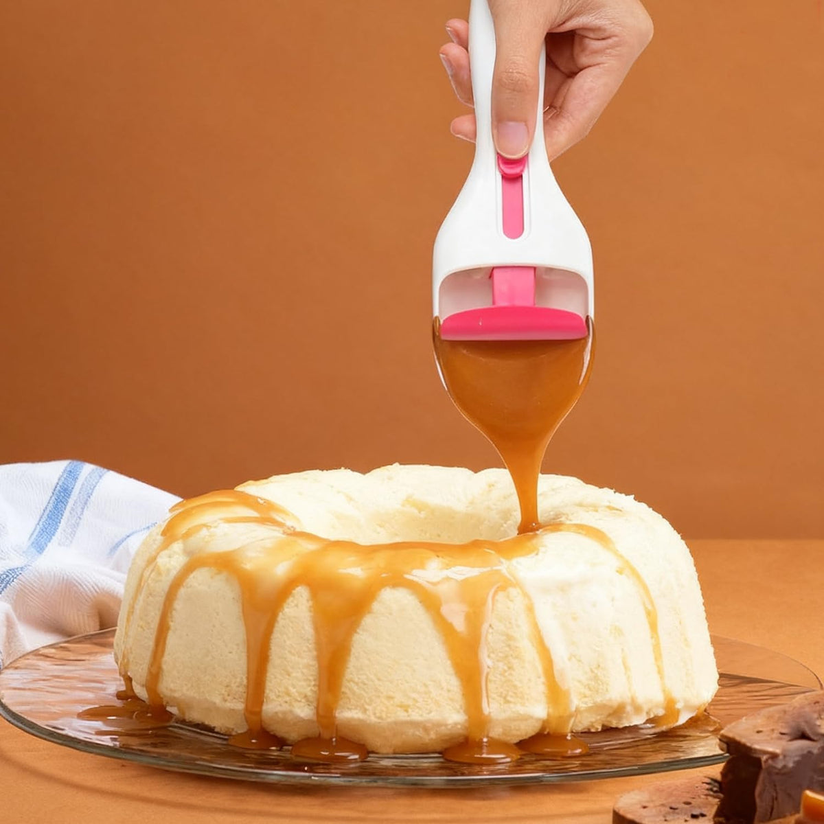 Cupcake Scoop Batter for Perfect Cookie Dough, Silicone Batter Dispenser Muffins Scoop Sliding Button, No-Mess Fast-Fill Baking Supplies for Cake Liquid Chocolate Sauce Ice Cream, Easy to Use & Clean